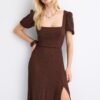 Vestido maxi de corte largo com costas cruzadas Vestido maxi de corte largo com costas cruzadas