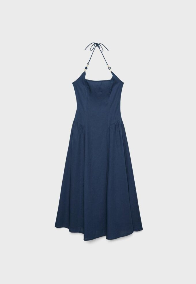 Vestido midi com decote halter e detalhes em contas Vestido midi com decote halter e detalhes em contas