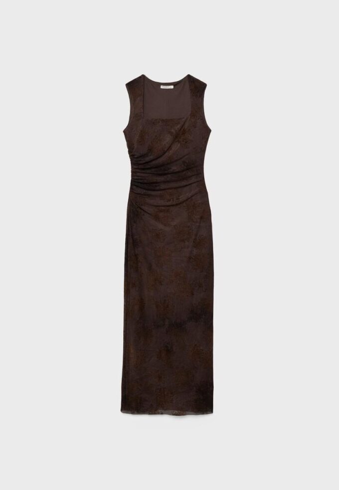 Vestido midi de tule com decote quadrado Vestido midi de tule com decote quadrado