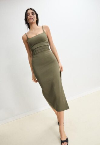 Vestido Midi em Bengaline com Decote Quadrado
