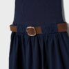 Vestido midi sem mangas em dois materiais com cinto
